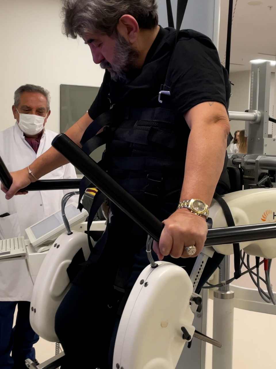 Gözden Kaçan 7 Parkinson Hastalığı Belirtisi